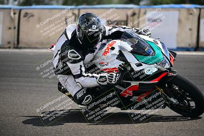 media/Apr-18-2025-TrackDaz (Fri) [[45f5874c44]]/B Group/Session 5 (Turns 5 and 6 - Inside)/